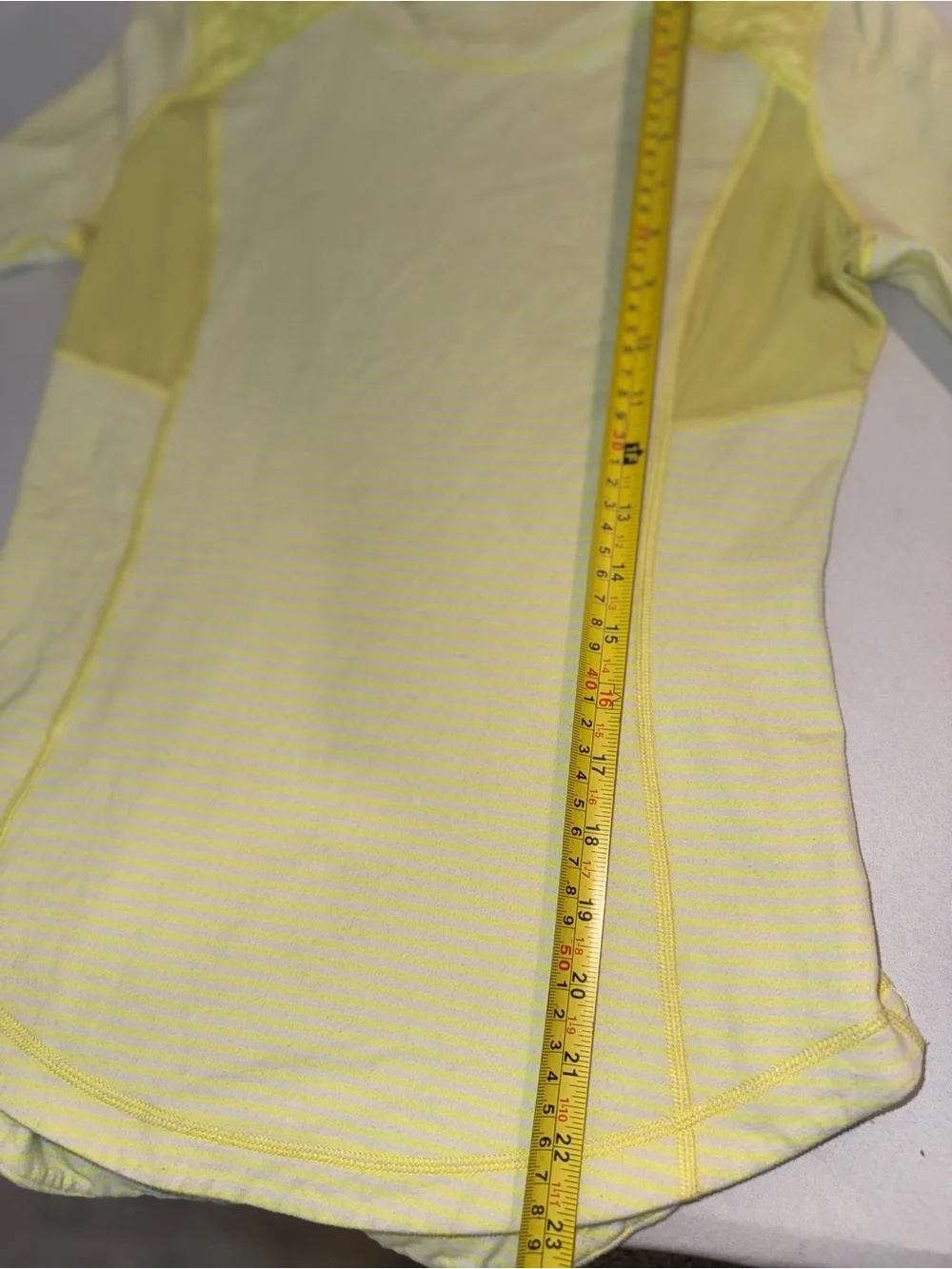 Lululemon Yellow Long Sleeve Quilted Shoulders and elbow Athletic Top Size 6